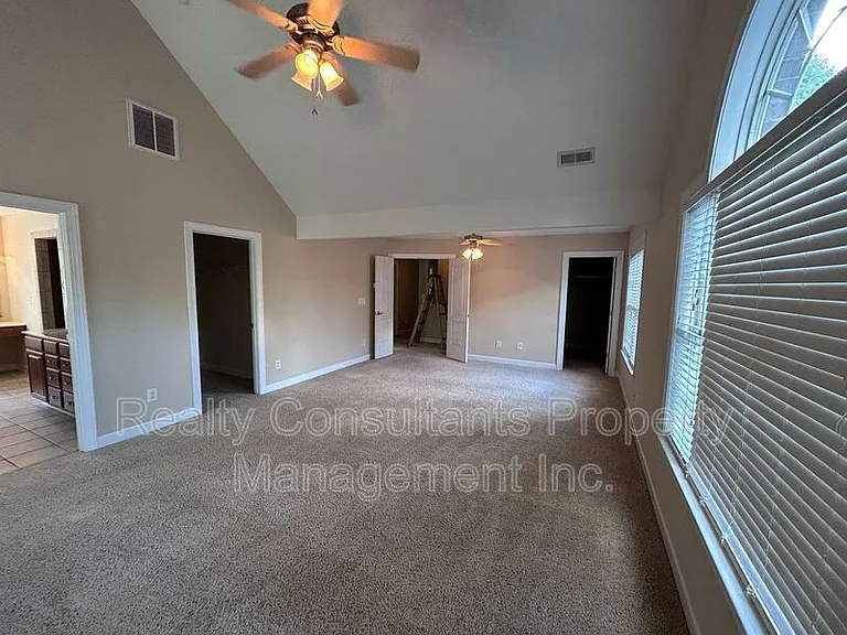 4540 Pebble Lake Dr — Photo 50