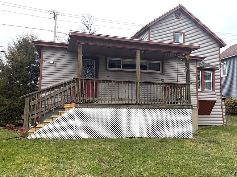 Listing photo 5