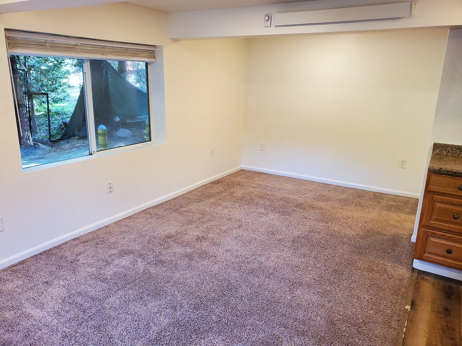 Studio, 500 sqft, $1,250 — Photo 2