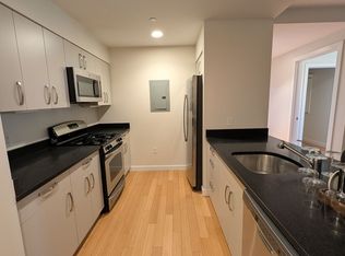 590 Albany St #308, Boston, MA 02118