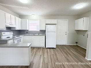 2400 W 16th St #A, Plainview, TX 79072