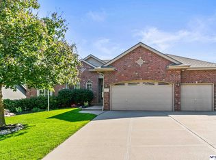 17519 Madison St, Omaha, NE 68135