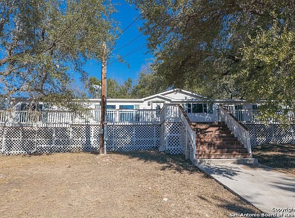 2nd image of 1619 Easton Dr