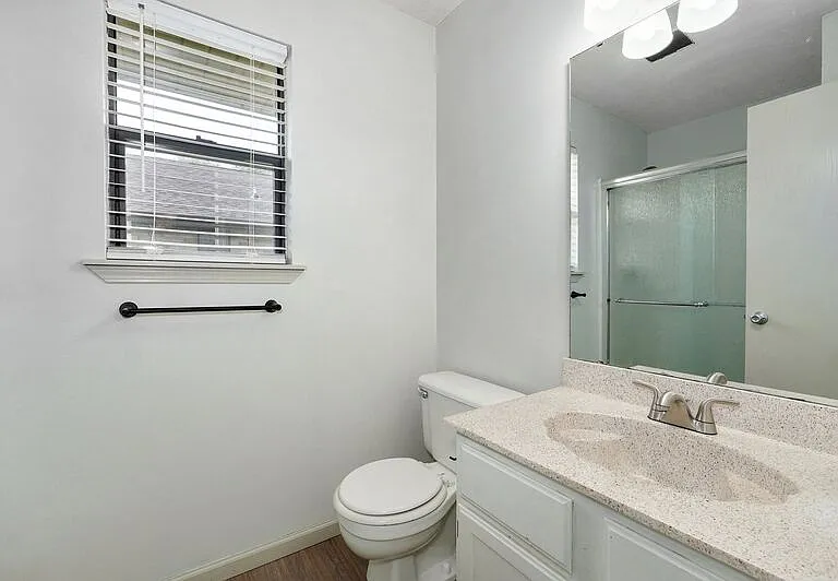 205 S Smalley St — Photo 10