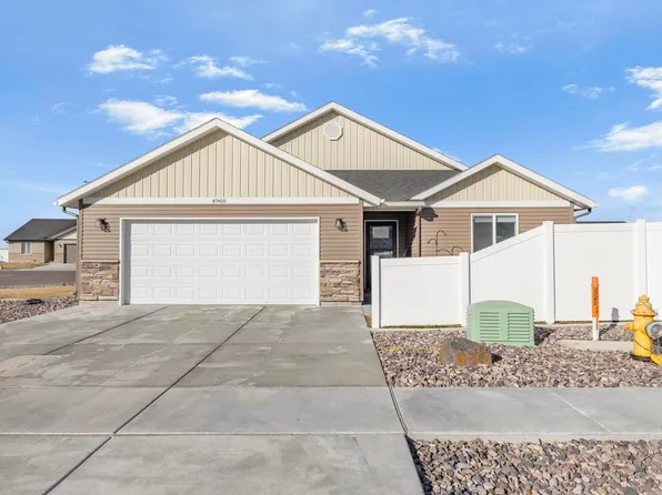 4960 Masterson Cir, Chubbuck, ID 83202