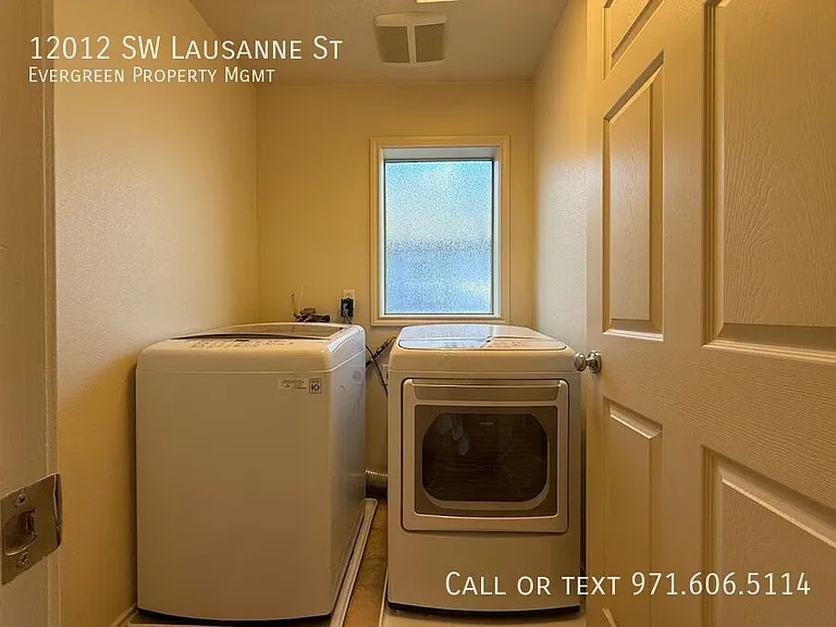 12012 SW Lausanne St — Photo 27