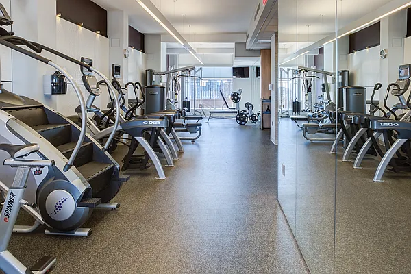 Rented by Jack Resnick & Sons | media 27