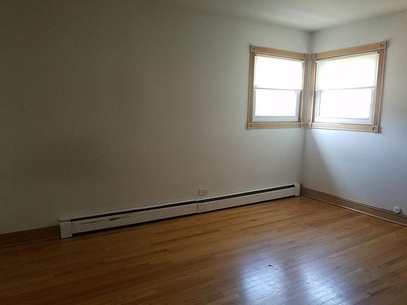 4th image of 3806 Ruby St APT 3