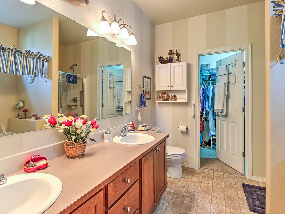 1st image of 8500 Lackland Ct NE