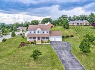 3547 Pinnacle Ridge Rd NE, Roanoke, VA 24012