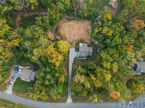 2953 Preston Park Ct, Sandy Hook, VA 23153