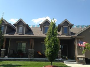 17202 Emmet St, Omaha, NE 68116