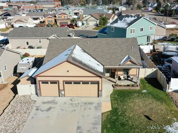 107 Larkspur St, Ault, CO 80610