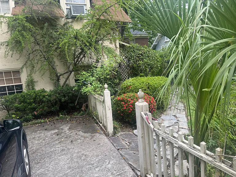 523 Congaree Ave — Photo 13