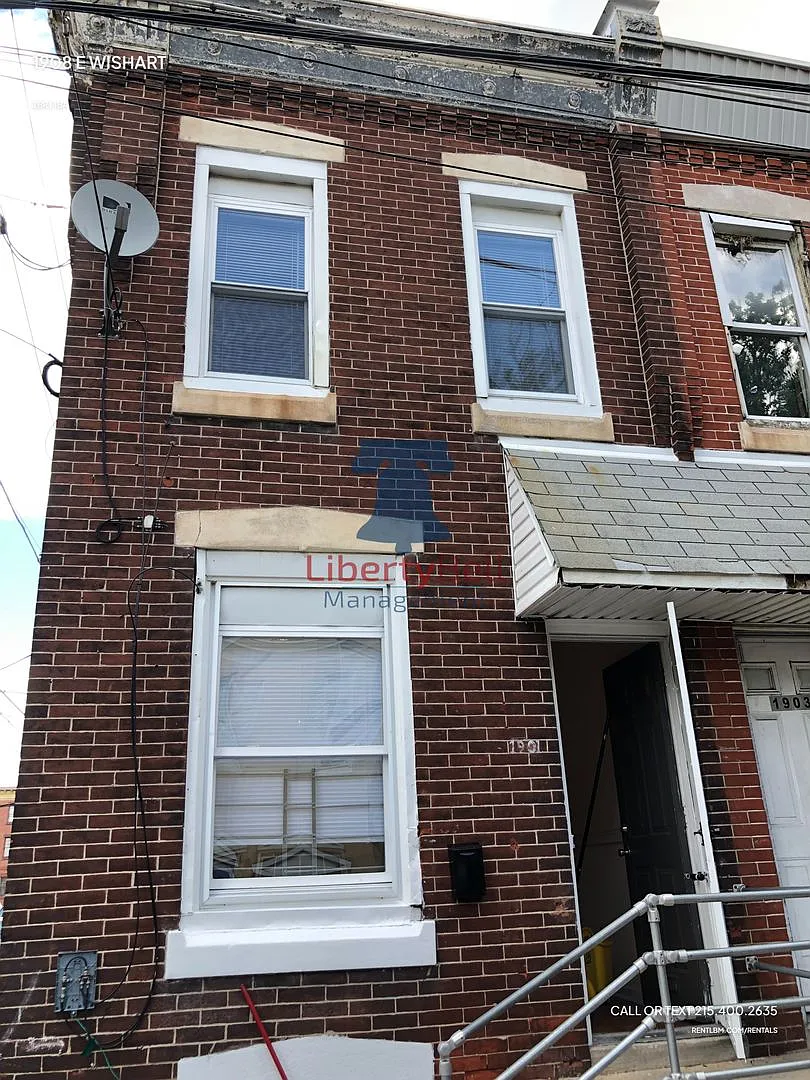 1908 E. Wishart — Photo 1