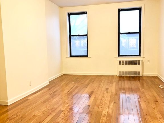 5th image of 213 E 59th St APT 1b
