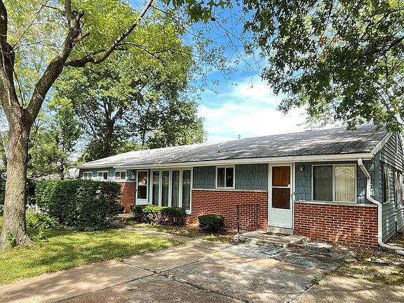 3rd image of 8901 Comanche Dr