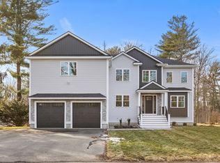 23 County Rd, Burlington, MA 01803