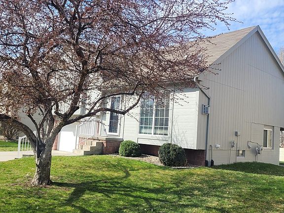 3rd image of 14524 Wirt St