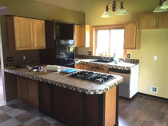 3rd image of 4611 Blueberry Ct SE