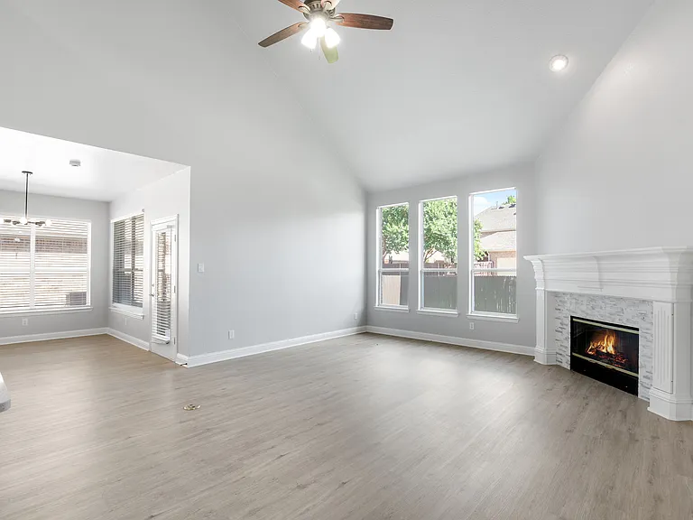 14895 Farmcote Dr — Photo 9