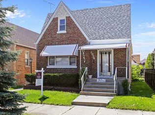 2834 N Mont Clare Ave, Chicago, IL