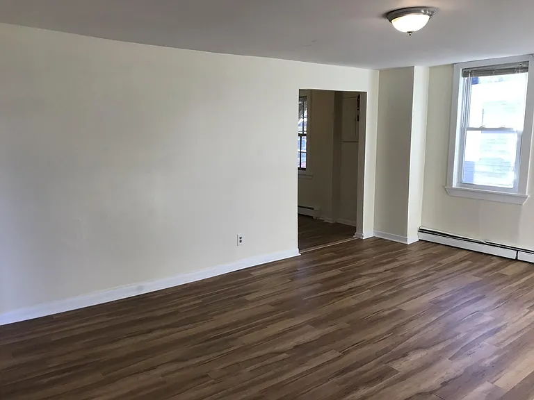 3 Academy St #B — Photo 9