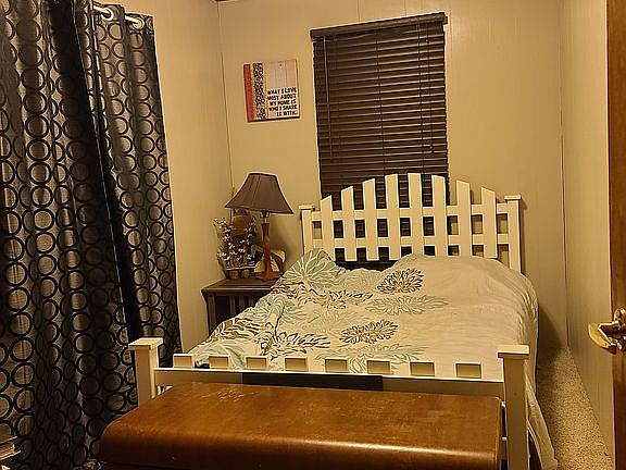 Main level bedroom 