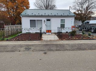 16 Franklin St, Lawrenceville, PA 16929