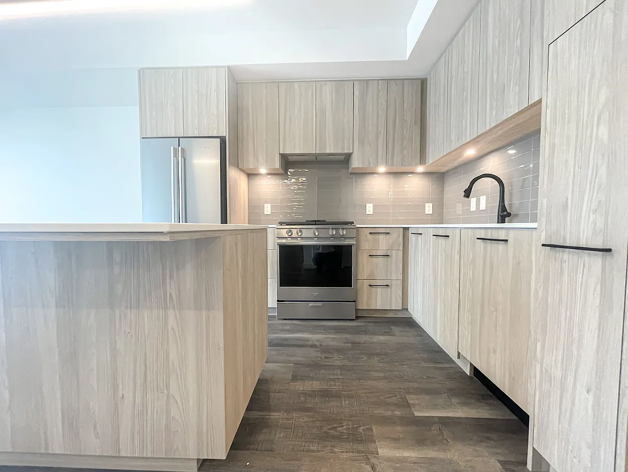 1107 Gladstone Road NW (The Theodore) - Unit 701, Calgary - Unit 701 — Photo 2