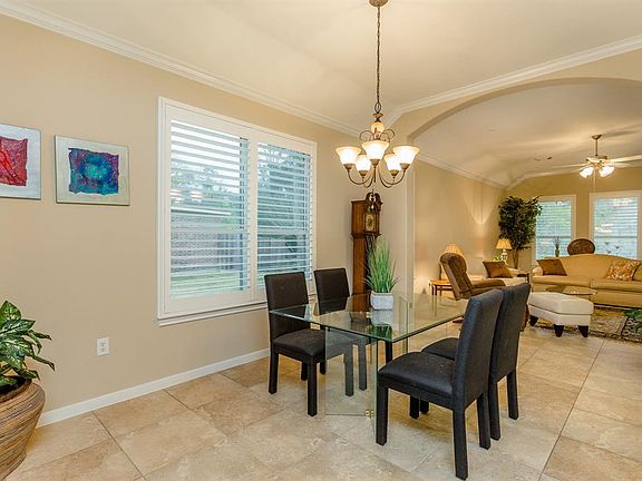 5th image of 1636 Berlino Dr