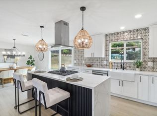 2271 Mountain View Dr, Escondido, CA 92027