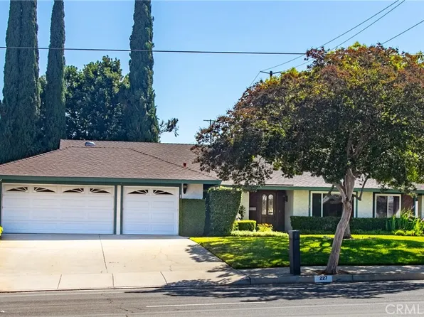 227 S San Mateo St, Redlands, CA 92373