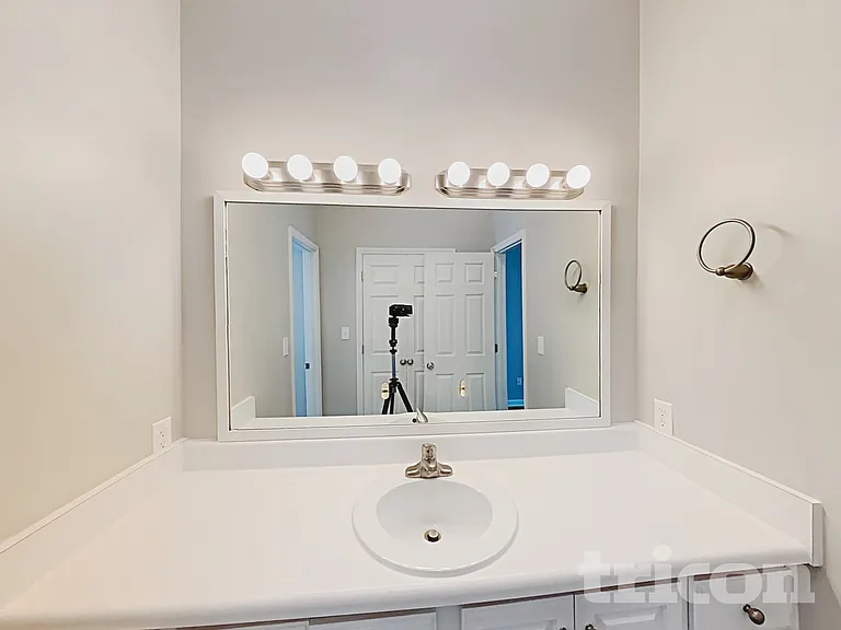 305 Aqua Marine Ln — Photo 10