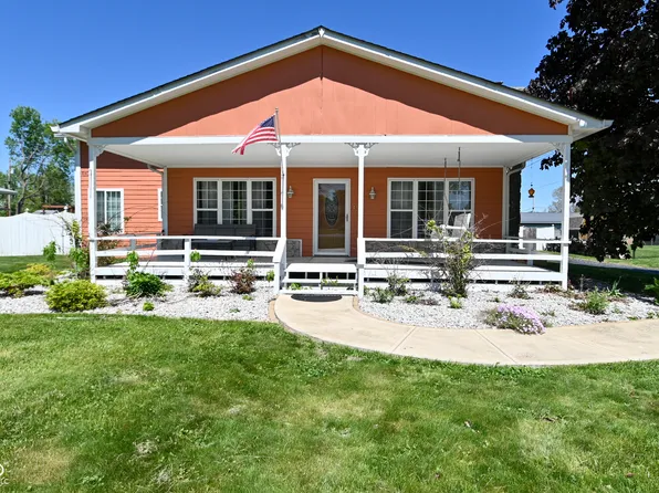 60 Circle Dr, Monrovia, IN 46157