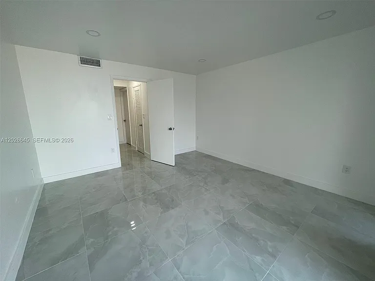 1351 NE Miami Gardens Dr #1202E — Photo 12