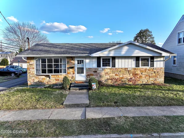 218 Mowry St, Danville, PA 17821