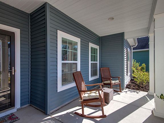 2nd image of 8440 Middle River Way