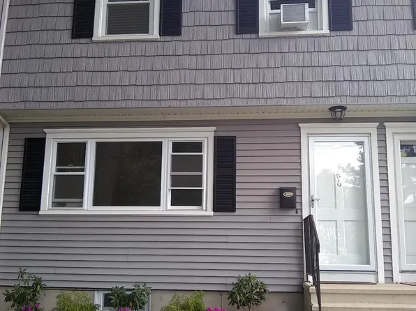 366 New England Ave, Fairfield, CT 06824