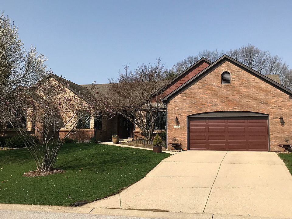 1st image of 340 Nottinghill Ct
