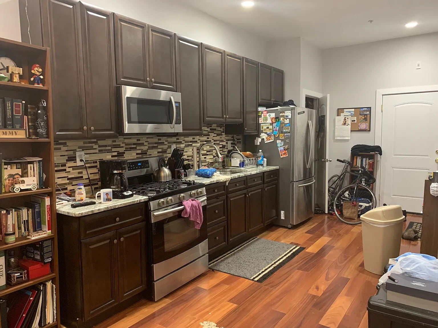 Studio, 450 sqft, $1,295 — Photo 2