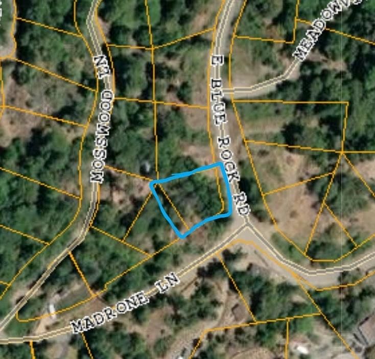1st image of 11 Madrone Ln