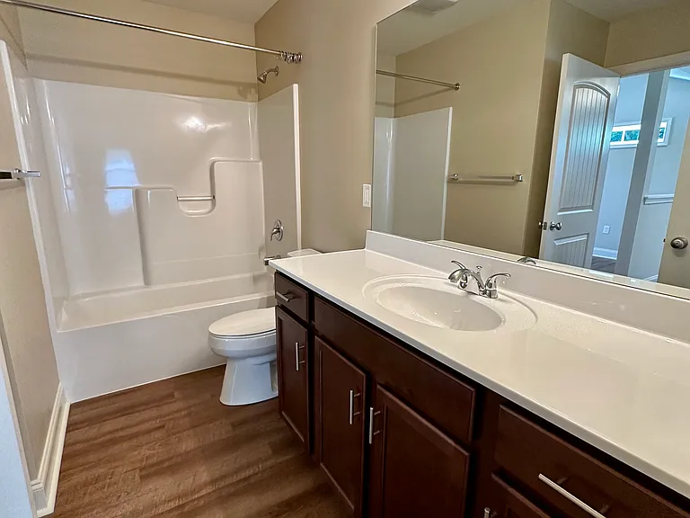 891 Old Vinton Mill Rd NE #B — Photo 22