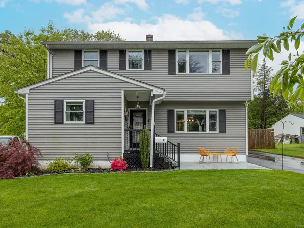 9 Laurie Drive, Enfield, CT 06082