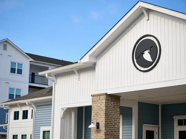 Encore Luxury Residences