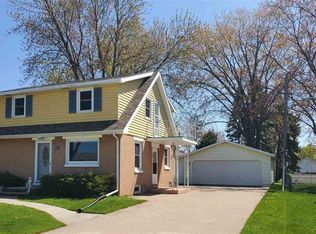 2714 N David St, Appleton, WI 54914