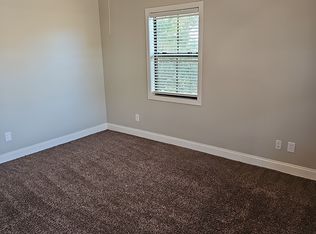 130 S Debardeleben St #1-2, Auburn, AL 36830