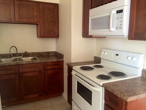 2nd image of 13034 N 21st Pl APT 4