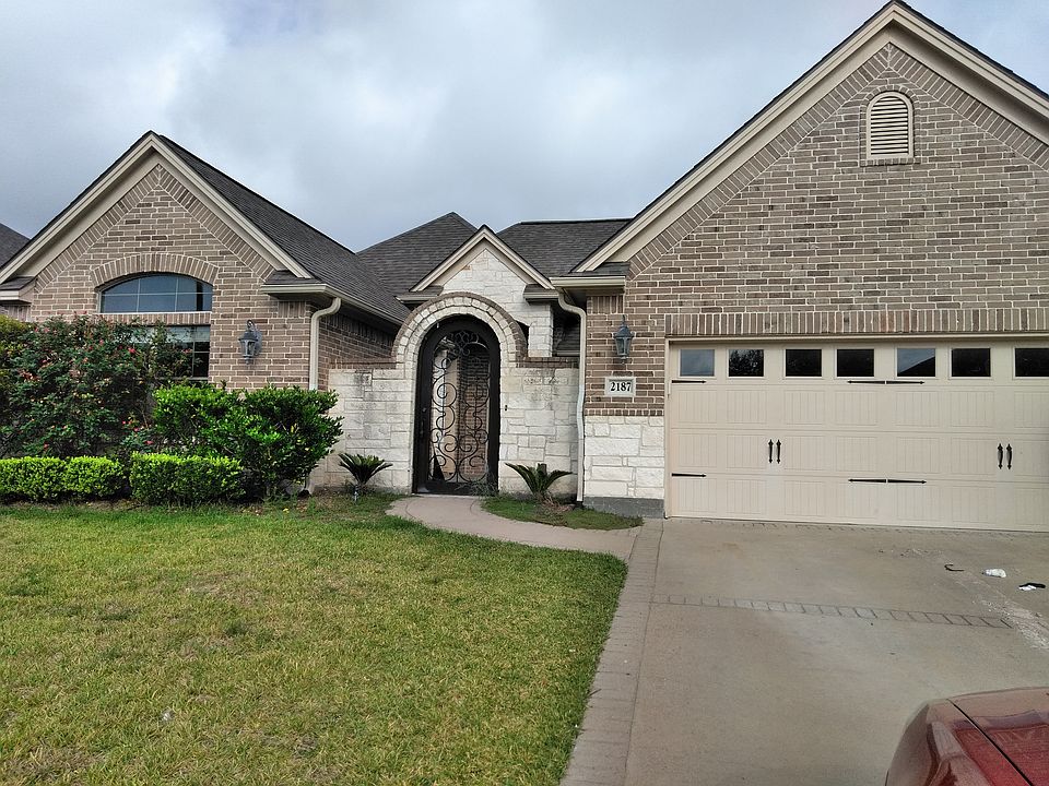 1st image of 2187 Chestnut Oak Cir