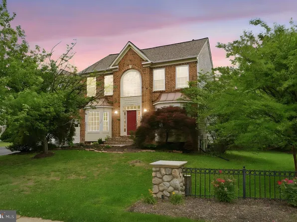 6355 Willowfield Way, Springfield, VA 22150